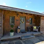 1 Bed In Oc-g0089 Holiday home *