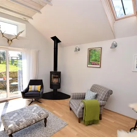 1 Bed In Oc-g0089 Thornton Watlass