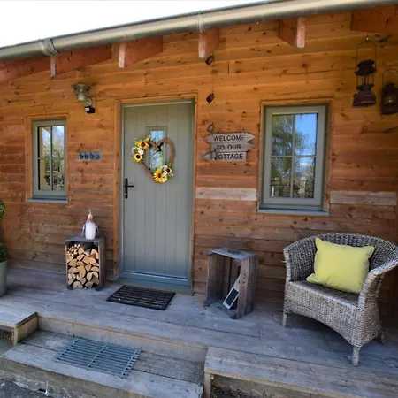 1 Bed In Oc-g0089 Thornton Watlass